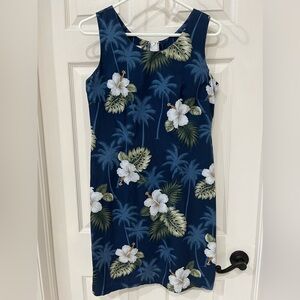 Pacic Legend Hawaiian sleevless dress size medium
